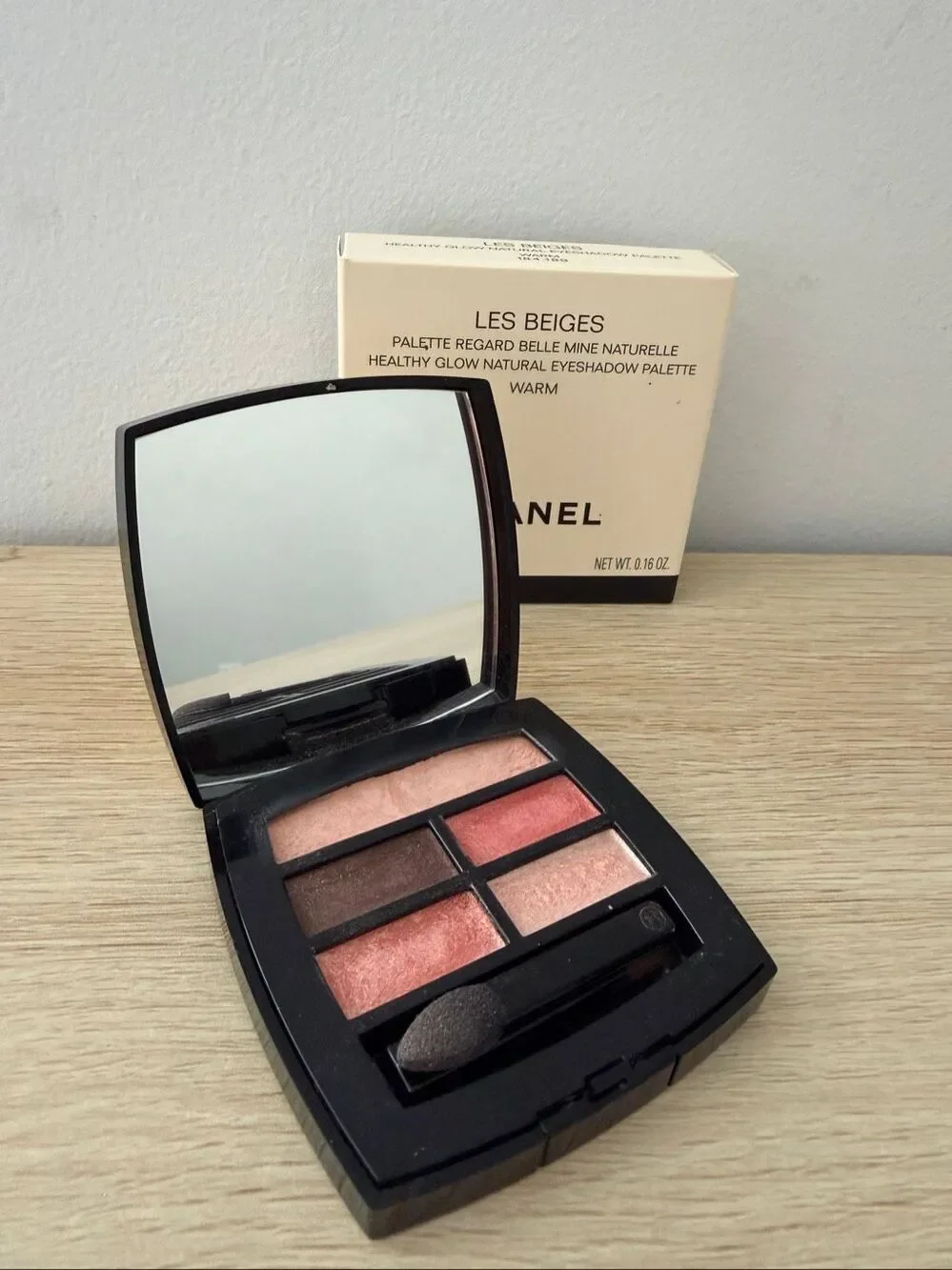 Chanel Les Beiges Healthy Glow Natural Eyeshadow Palette Warm
